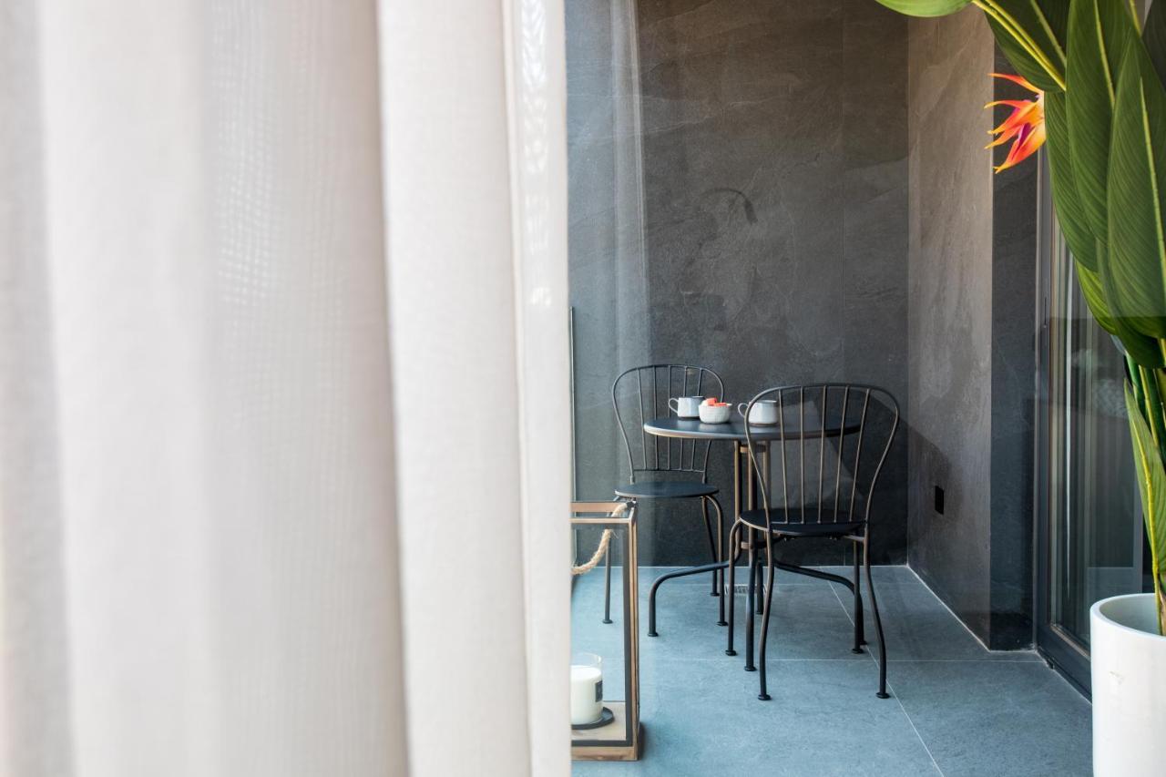Art Apartments Castelldefels Buitenkant foto