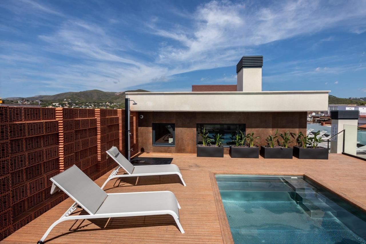 Art Apartments Castelldefels Buitenkant foto