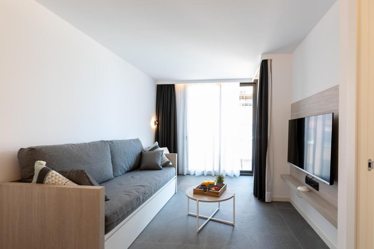 Art Apartments Castelldefels Buitenkant foto